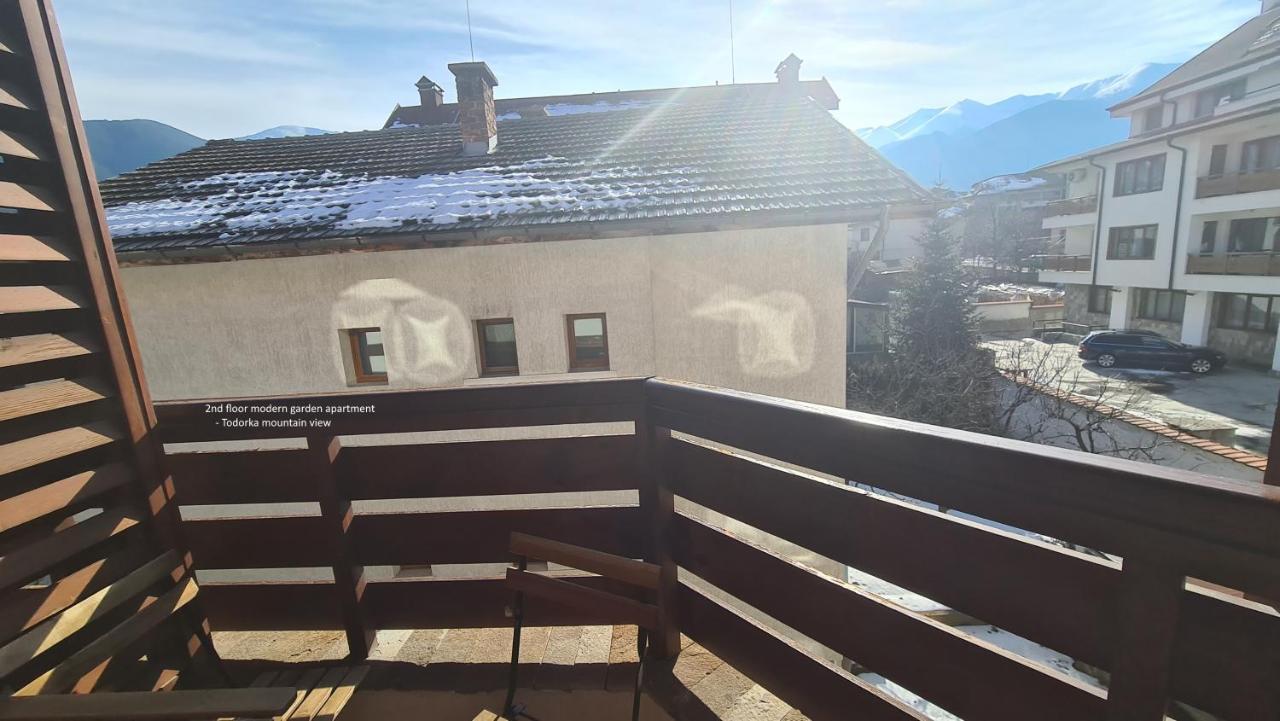 Refurbished Studios, Mountain View Balconies, Minutes From Gondola Bansko Exterior photo